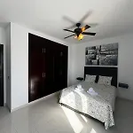 Nyaraló Nazaret Home